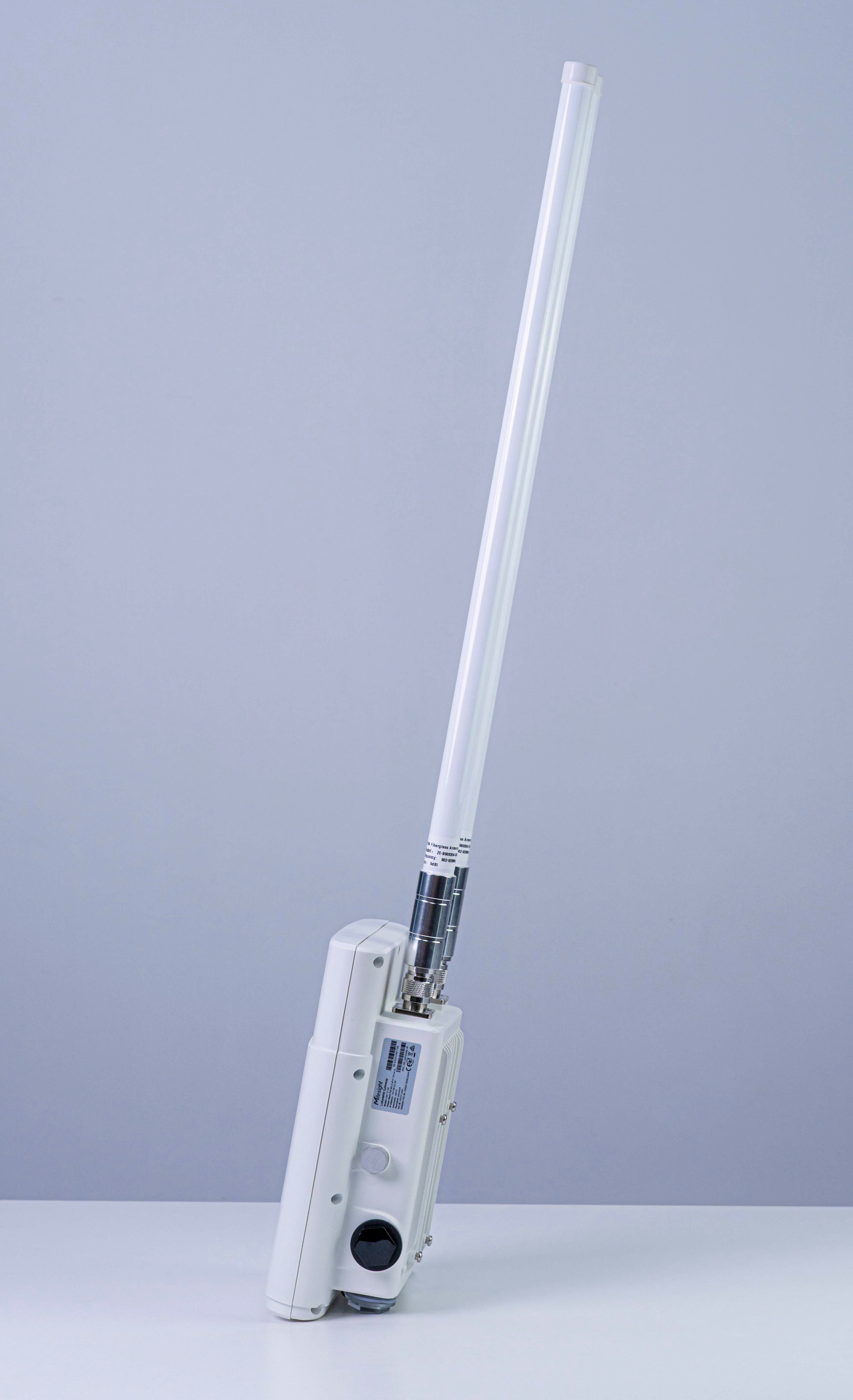 Gateway LoRaWAN Outdoor UG67 - Milesight (Descontinuado)