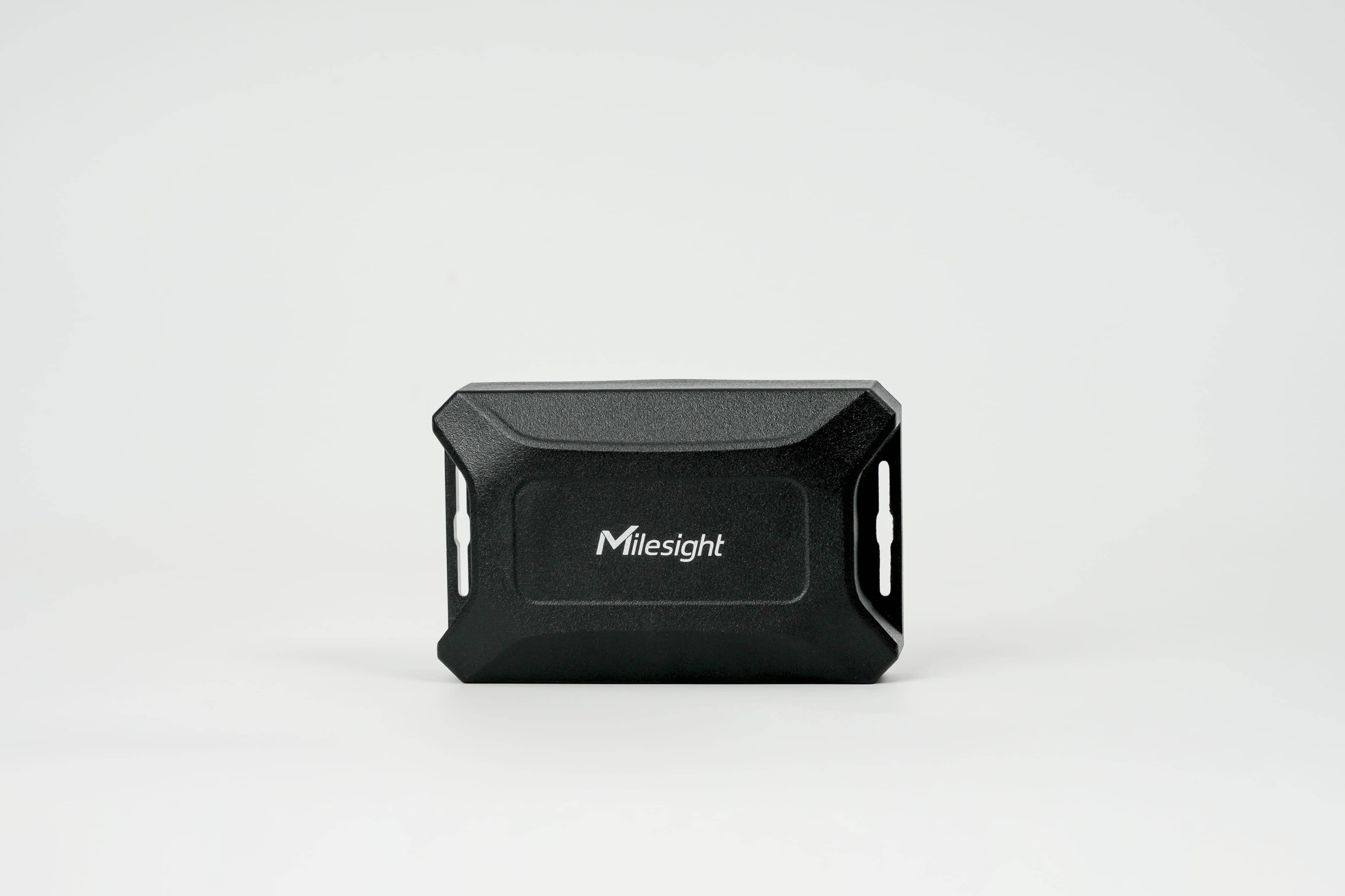 Rastreador GPS LoRaWAN AT101-915M Milesight