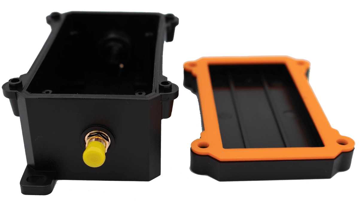Carcasa Con cable RP-SMA y prensa estopa  IP67